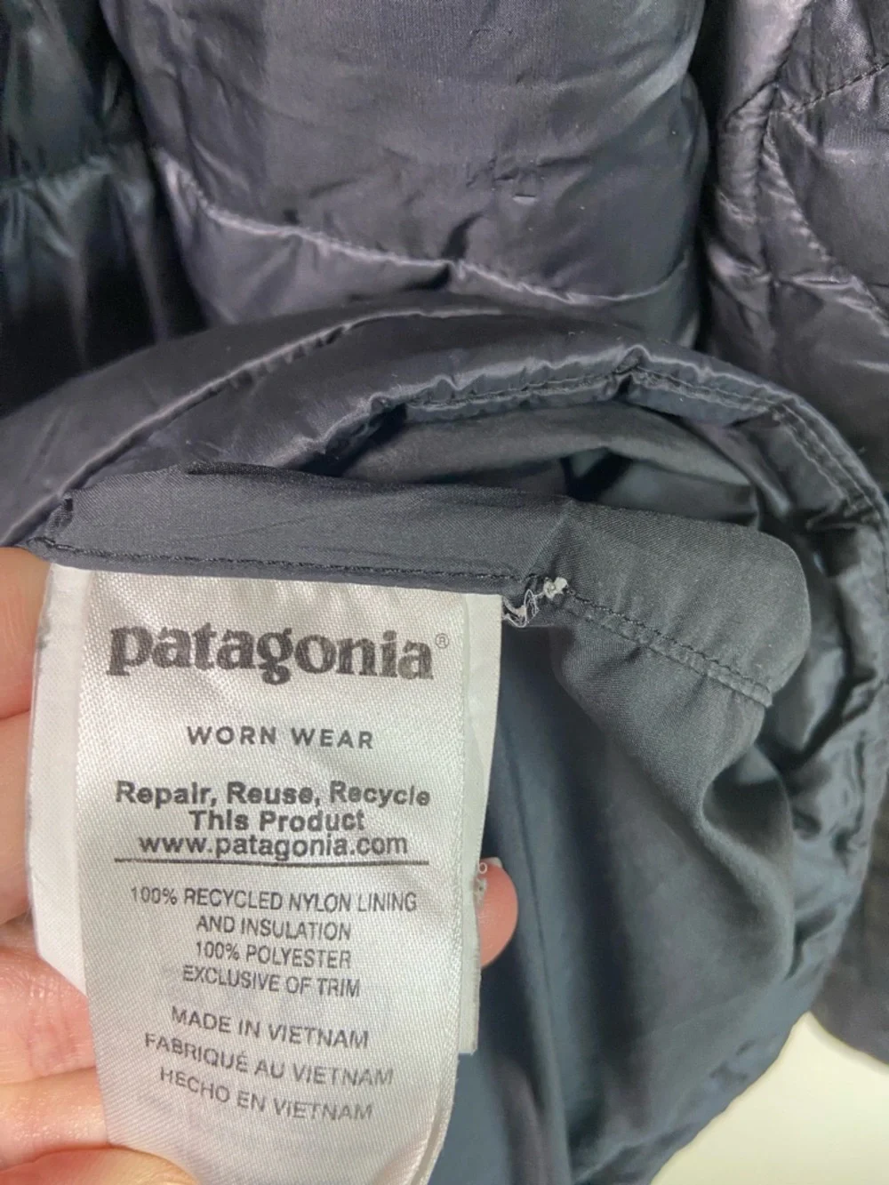 Patagonia Quilted Insulated Coat - Picture 8 of 8